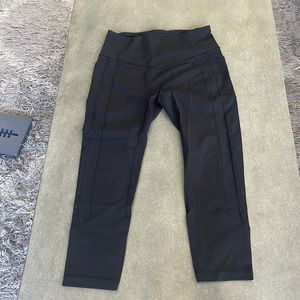Womens Black cropped lululemon leggings